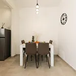 Апартаменты Magicflo Santa Croce *