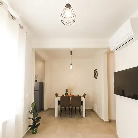 Magicflo Santa Croce Apartamento *